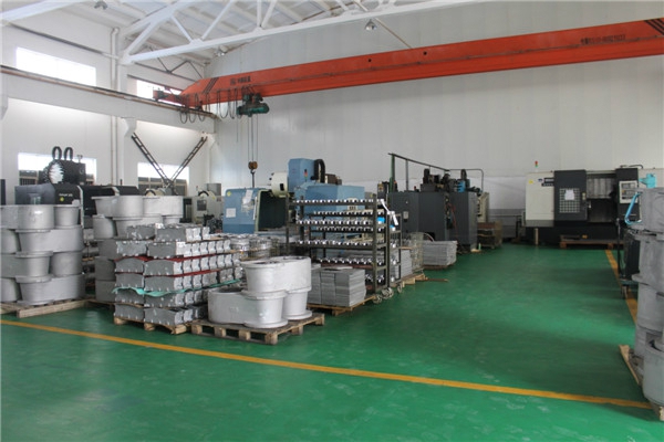 立式加工中心车间